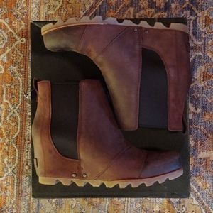 New Women's Sorel Lea Wedge Redwood Sz. 10